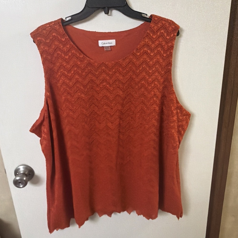 Calvin Klein Women's Textured Coral Top Size 3X